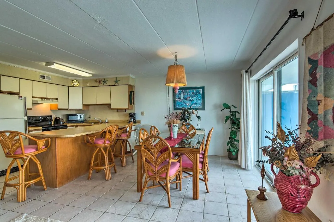 Apartment Ocean City Condo With Balcony - Walk To Beach! United States