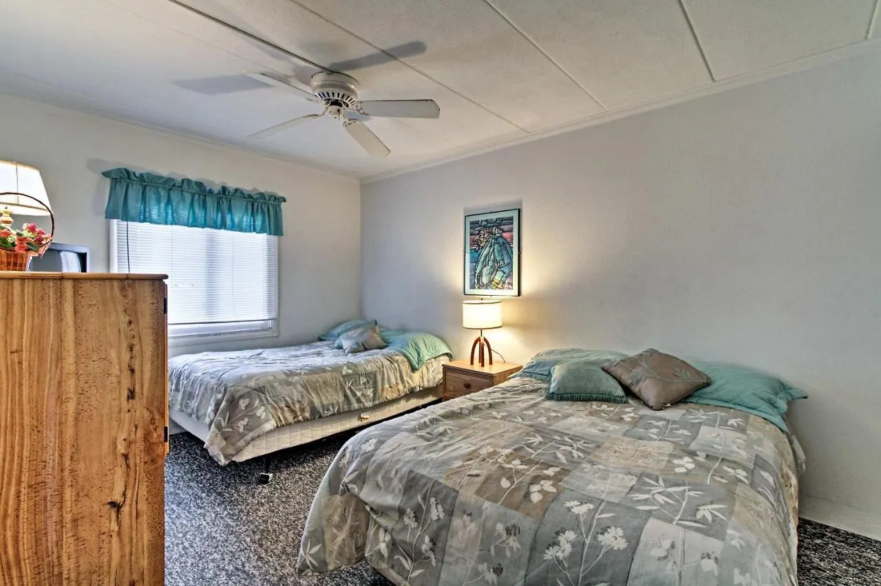 Apartment Ocean City Condo With Balcony - Walk To Beach! United States